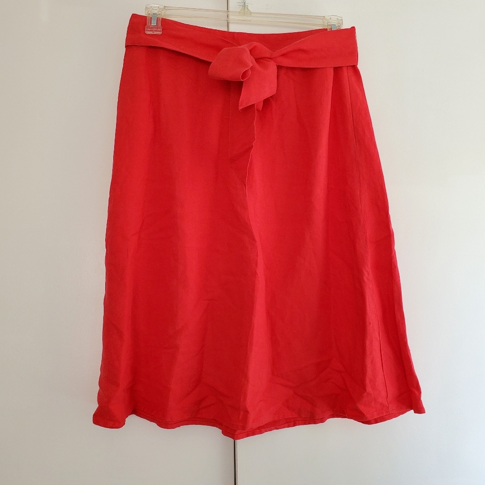 NWT LOFT midi skirt